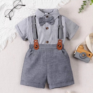 Conjunto de Ropa Formal de Verano para Bebés, Camisa a Rayas con Corbata de Moño y Pantalones Cortos con Tirantes para Niños Pequeños - Product Image 2