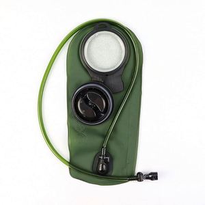 Échantillon GRATUIT Nouveautés Prix de gros Haute qualité 1L 2L 3L Sac à eau TPU sans BPA pour l'escalade et le camping - Product Image 5