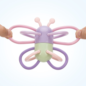 Vente en gros de jouets de dentition <span class=keywords><strong>pour</strong></span> bébés en silicone Offres Spéciales <span class=keywords><strong>pour</strong></span> nourrissons de <span class=keywords><strong>3</strong></span> <span class=keywords><strong>mois</strong></span> sans BPA papillon de dentition en silicone souple et lissant - Product Image 4