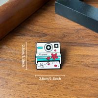 Broche Appareil Photo Cartoon Coloré Polaroid Goutte d'Huile Médaille Badge Sac Unisexe