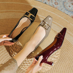 Scarpe con <span class=keywords><strong>Tacco</strong></span> Alto da Donna 5-7 cm Nere Beige <span class=keywords><strong>Bordeaux</strong></span> Taglie 34-40 per Signore - Product Image 1