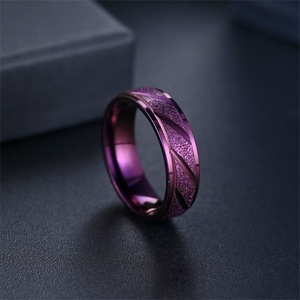 Anillo de Acero Inoxidable de Diseño de Moda <span class=keywords><strong>para</strong></span> Mujer, Anillo de Pareja Personalizado Grabado y Esmerilado, Accesorios de Alta <span class=keywords><strong>Joyería</strong></span> <span class=keywords><strong>para</strong></span> <span class=keywords><strong>Hombre</strong></span> - Product Image 3