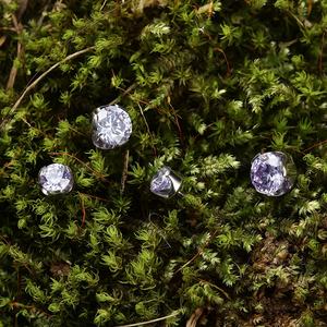 Giometal ASTM F136 titanio básico internamente roscado facetado garra conjunto Cubic Zircon final Tragus Conch labio Piercing joyería - Product Image 5