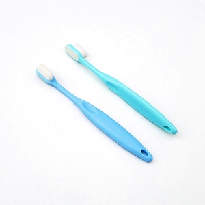 Brosse à dents créative pour enfants avec 10k poils en nylon souple sans BPA protecteur de la <span class=keywords><strong>muqueuse</strong></span> buccale manche en PP pour usage domestique échantillon gratuit - Product Image 3