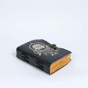 Mini Diario con Cubierta de Cuero Genuino Premium Hecha a Mano, con Papel Ecológico, Diseño Personalizable, Compatible con Lápiz, Regalo - Product Image 3