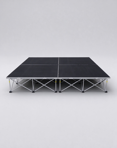 Escenario Plegable Portátil de Aluminio, Plataforma de Escenario Elevable Resistente con Borde Negro en Venta - Product Image 1
