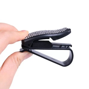 <b>Car</b> Eyeglasses <b>Clip</b> Rhinestone Decor Sun Visor Storage Sunglasses Holder Plastic Multi Functional Accessory - Product Image 2