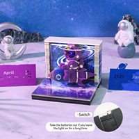 Calendrier 2027 Interstellaire Astronaute Bloc-notes 3D avec papier détachable, modèle de vaisseau spatial volant, scène galactique, décoration de bureau, cadeau