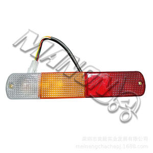 Luces Traseras Toyo de 24V LED Rojas, Luz Indicadora de Advertencia para Montacargas, IP65, Plástico Resistente - Product Image 3