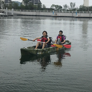 Kayak de Pedales Doble de la Marca KG GK-32, Venta al por Mayor en China, Fabricado en LLDPE, Capacidad para 2 Personas, para Uso en Lagos y Ríos, Esquí Acuático - Product Image 3