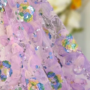 도매 가격 스팽글 자수 레이스 패브릭 신부 3D 꽃 자수 보라색 패션 럭셔리 부드러운 프랑스 스팽글 레이스 원단