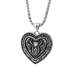 Yunnique – collier avec pendentif en forme de cœur en acier inoxydable, design géométrique, serti de pierres, bijoux cadeau unisexe - Product Image 5