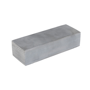 Aiguiseur de couteaux <span class=keywords><strong>Pierre</strong></span> à aiguiser 2 côtés Kit d'affûtage rapide pour damas et <span class=keywords><strong>couteau</strong></span> de qualité <span class=keywords><strong>avec</strong></span> base en bambou antidérapante - Product Image 3