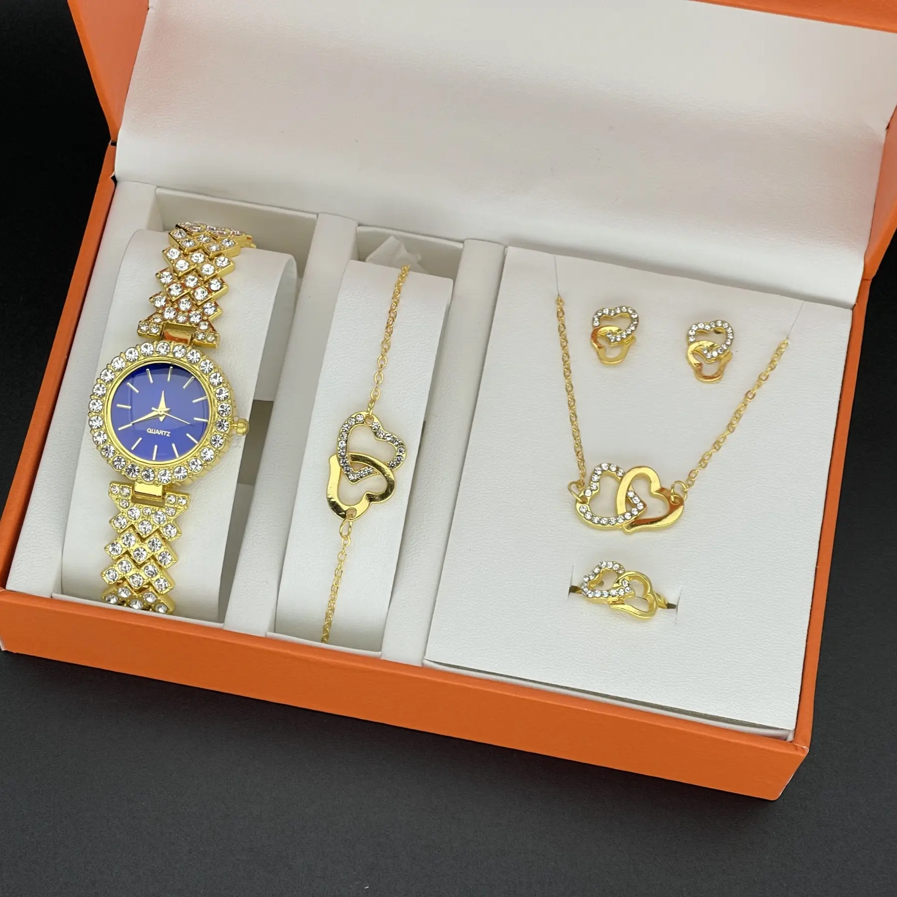 2024 นาฬิกาชุดของขวัญMicro Pave Zirconหัวใจสร้อยข้อมือต่างหูแหวนสร้อยคอเครื่องประดับควอตซ์นาฬิกาผู้หญิง
