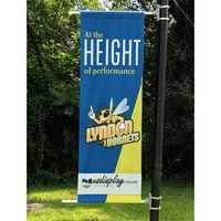 Meilleur drapeau de rue personnalisé en vinyle, signalisation d'avenue, affichage vertical, graphiques résistants aux intempéries, équipement de fixation pour poteau de drapeau routier