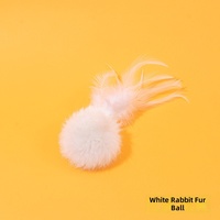 Jouet pour chat en fourrure de lapin naturelle avec plume, jouet interactif silencieux pour chaton, pour le jeu autonome et le soulagement de l'ennui