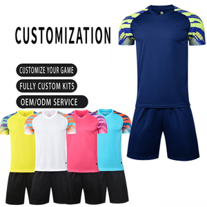 Tùy Chỉnh Thăng hoa Người Đàn Ông Của Bóng Đá Jersey Đặt Nhanh Chóng Khô Polyester Đồng Phục Bóng Đá Với Tự Động Cắt Bao Gồm Quần Short - Product Image 1