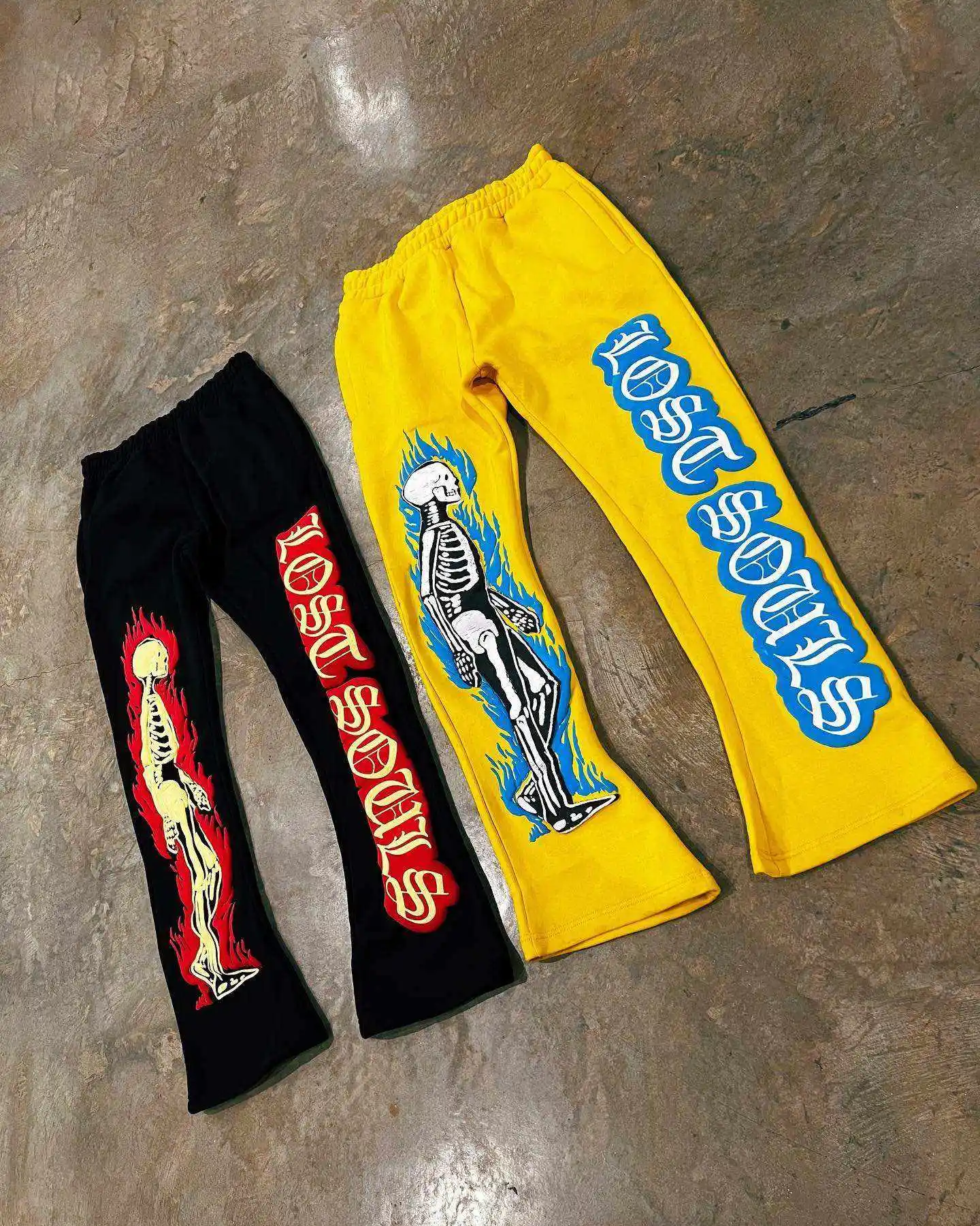 Özel Streetwear erkek pantolon rahat düz Jogger Sweatpants özel iskelet 3D puf baskı polar yığılmış alevlendi pantolon erkekler için