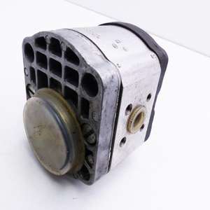 1517 222 374 Bomba hidráulica Nuevo Original Listo Stock Automatización industrial PAC PLC dedicado - Product Image 1