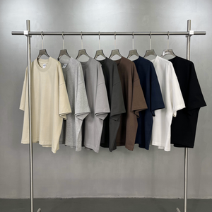 Poids lourd logo personnalisé 100% coton Boxy t-shirt Streetwear vêtements surdimensionné Boxy recadrée blanc uni chaud été t-shirt hommes - Product Image 2