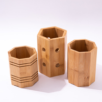 Dongguan — pot à crayons de bureau en bois, de forme carrée, personnalisé, vente en gros