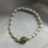 Bracelet en perles d'agate verte et de perles d'eau douce de haute qualité fait à la main