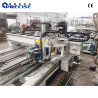 Machine de découpe à quatre côtés pour portes en bois massif à haute productivité, scie à panneaux en bois CNC automatique pour le travail du bois