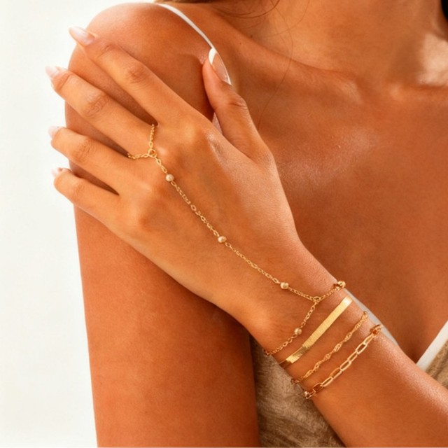 21 Years Factory Experience Gold Plated Layered Chain Bracelet Finger Ring Hand Chain Fashion Jewelry Wholesale