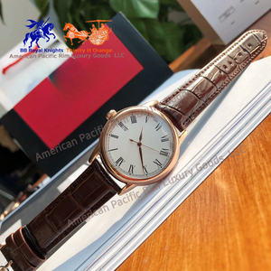 Reloj de Cuarzo para Pareja, Diseño Minimalista de Alta Gama, Calidad 5A, Esfera Simple con Números Romanos Grandes, Correa Impermeable, Calendario - Product Image 4