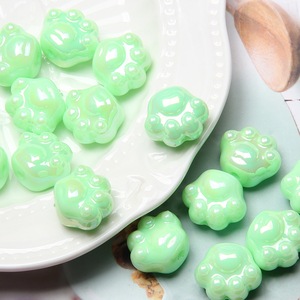 Nouvelles perles de patte de chat en acrylique pour bracelet à bricoler soi-même et fabrication de bijoux de chaîne de téléphone - Product Image 3