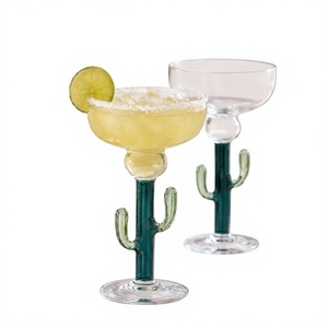 Verres à cocktail transparents en borosilicate faits à la main de 220 ml, sans plomb, coupe Martini, verres à margarita, verrerie de bar réutilisable en gros - Product Image 2