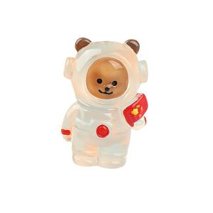 ขายด่วน! จี้อะคริลิคหมีนักบินอวกาศ 3 มิติ เรืองแสง ขนาดเล็ก สำหรับทำเครื่องประดับ ตกแต่งโต๊ะทำงาน หมีน่ารัก - Product Image 1