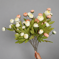 Groothandel 4-koppige kunstmatige zijden pioenrozen takken pioenrozenknoppen groen blad landelijke stijl huis hotel tafeldecoratie kunstbloemen stelen