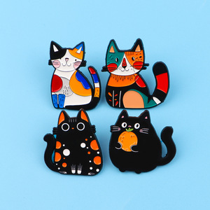 Renkli Kawaii kedi pimleri siyah kedi emaye Pin Metal rozeti gemi hazır - Product Image 2