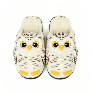 Pantoufles personnalisées en peluche hibou, pantoufles d'intérieur hibou blanc, pantoufles d'intérieur 3D hibou en peluche, pantoufles à enfiler hibou animal - Product Image 1