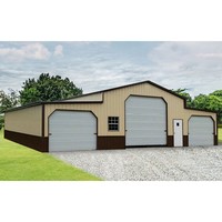 Kits de hangar préfabriqués en acier de style américain moderne personnalisés avec panneaux sandwich pour utilisation comme abri de voiture