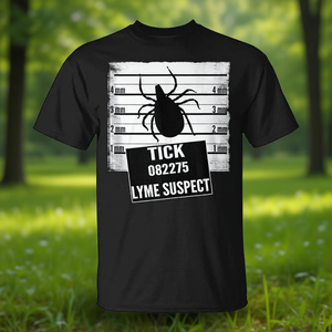 T-shirt Lyme Disease Awareness Tick Mugshot Suspect, noir, unisexe, pour adultes, manches courtes, col rond - Product Image 3