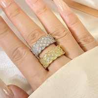 Vente en gros d'usine : Bagues raffinées, bagues de mariage, bagues ajustables en laiton avec zircon, style mode