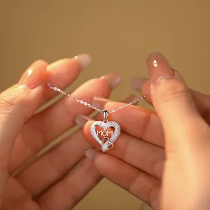 2024 donne in oro rosa 925 argento sterling gioielli raffinati a mia madre a forma di cuore a forma di mamma giorno regalo collana con ciondolo