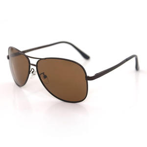 <span class=keywords><strong>Gafas</strong></span> de sol retro clásicas de doble puente para <span class=keywords><strong>hombre</strong></span>, de moda, para conducir, con <span class=keywords><strong>espejo</strong></span>, estilo Toad - Product Image 4