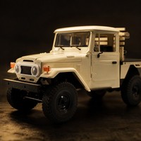 Voiture RC Hobbi Grade 4x4, pick-up classique à plateau, télécommandée, style rétro, 2,4 GHz, LED, portée 30-50m, ABS+Métal, prête à l'emploi avec chargeur