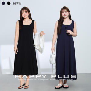 เดรสยาวทรงเอไลน์แขนกุดสำหรับผู้หญิง รุ่น Runqi สีดำ ไซส์พลัส ความยาวคลุมเท้า ดีไซน์เรียบง่าย สีพื้น คอวี - Product Image 3