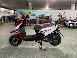 2025 YH <span class=keywords><strong>a</strong></span> buon mercato moto Mini Chopper moto più veloce 110cc motore <span class=keywords><strong>a</strong></span> Gas retrò benzina Moblity <span class=keywords><strong>Scooter</strong></span> 125cc 150cc moto - Product Image 6