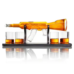 Bouteilles en verre en forme de pistolet 200ml Unique pistolet en forme de vide Tequila Brandy alcool Vodka whisky bouteille en verre pour emballage d'alcool cadeau