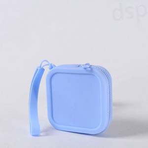 Bolsa de Silicona Personalizada para Monedas, con Cierre de Cremallera, Bolsillo Interior, Impermeable, Portátil, para Cables, Cosméticos y Uso Múltiple - Product Image 5