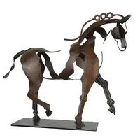 100% हस्तकला देहाती कमरे डेस्कटॉप के लिए खड़े घोड़े प्रतिमा धातु हार्स मूर्तिकला सजावट
