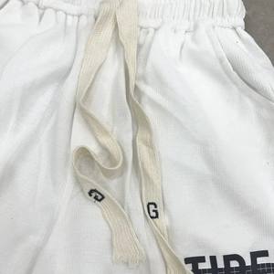 Conjunto deportivo de verano para hombre al por mayor, ropa deportiva fina transpirable de secado rápido, conjunto de camisa y pantalones cortos para hombre de tejido de punto - Product Image 6