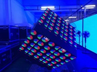 Cubes LED d'intérieur écran d'affichage signe mur vidéo 90 degrés colonne d'angle pilier Cube écran d'affichage LED