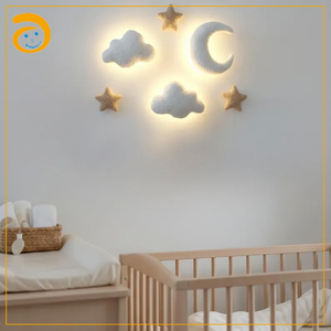 Adorno de Pared de Fieltro Suave con Forma de Estrella y Nube, Decoración Neutral Estilo Boho para Cuarto de Bebé, Baby Shower, Fiesta de Cumpleaños, Decoración de Habitación Infantil - Product Image 1