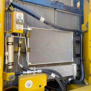 Excavatrice Caterpillar 323 d'occasion, bien entretenue, confortable, commandes réactives, pour travaux d'entretien et d'exploitation - Product Image 6